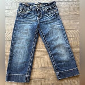 KUT Cropped Jeans Women’s Size 2. Preowned/Good Condition